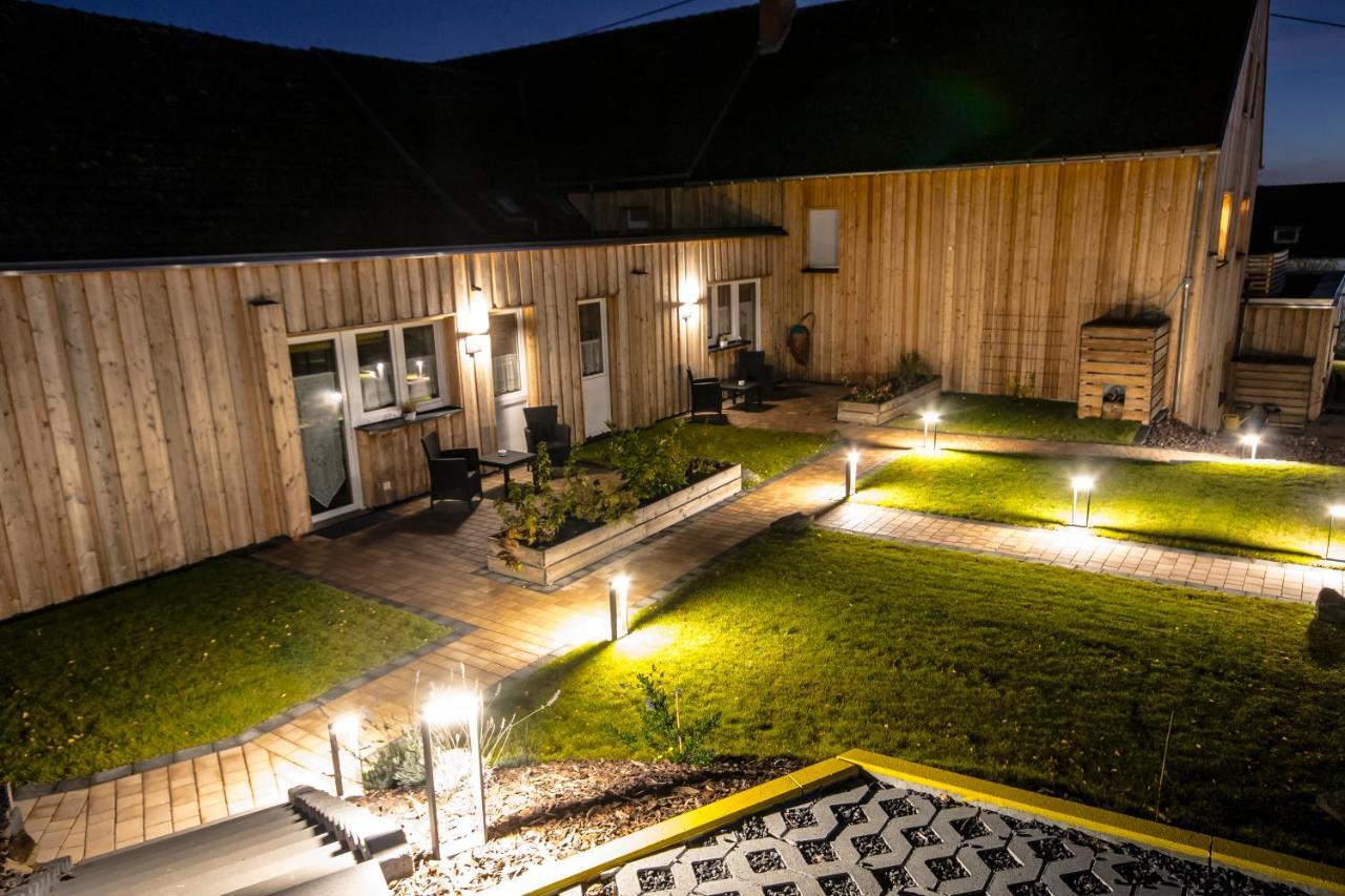 Speedys Gaestehaus Baar  エクステリア 写真